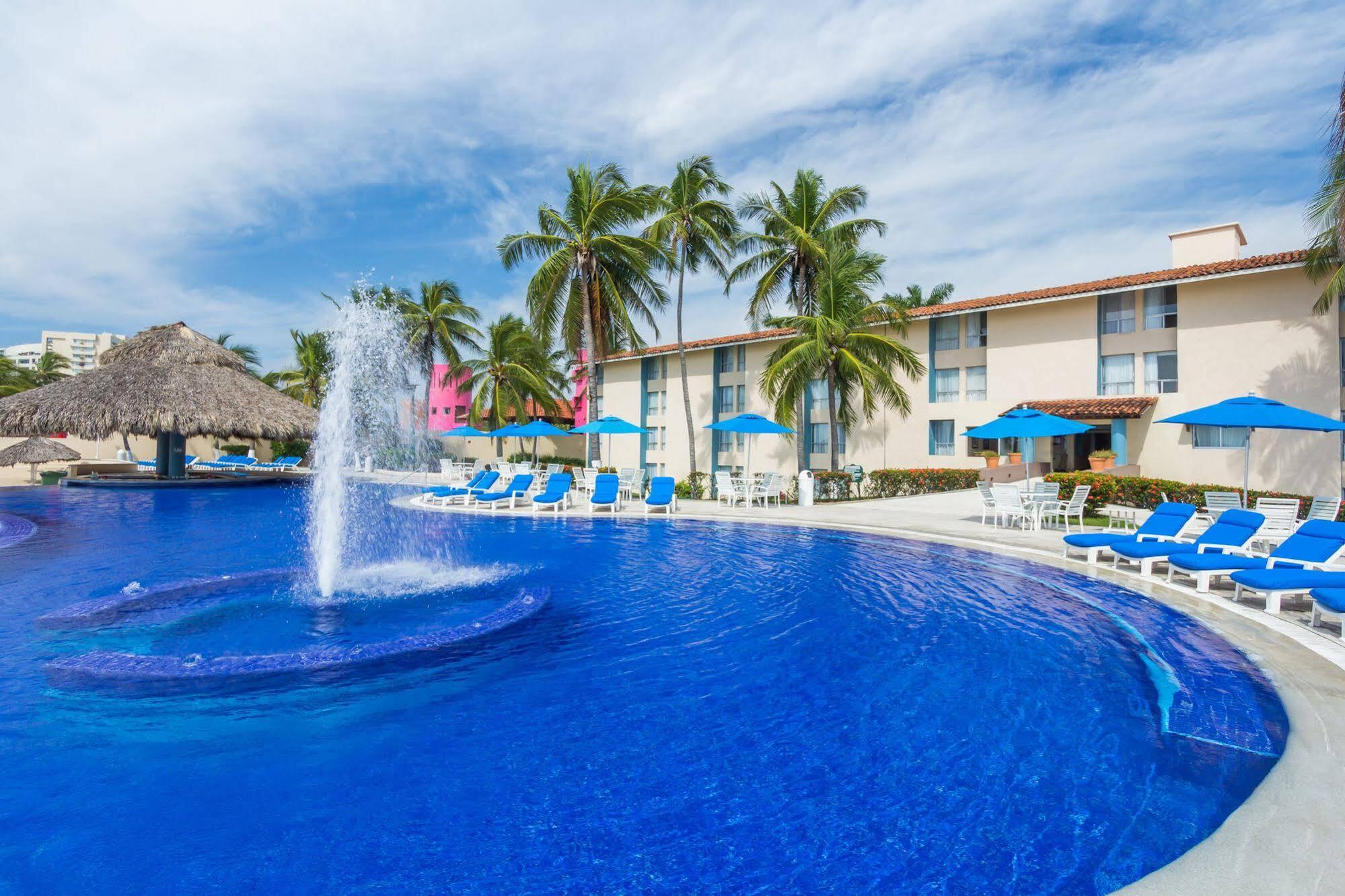 Posada Real Ixtapa Икстапа Екстериор снимка